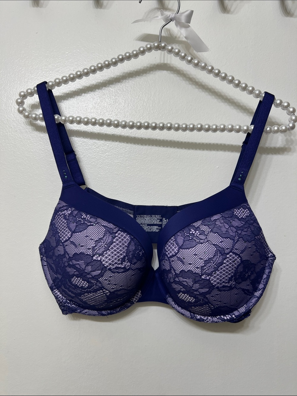 Victoria's Secret Deep Purple Lace Underwire Bra